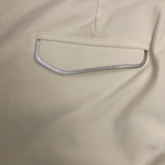 COPY - Lululemon - Picture 6 of 7